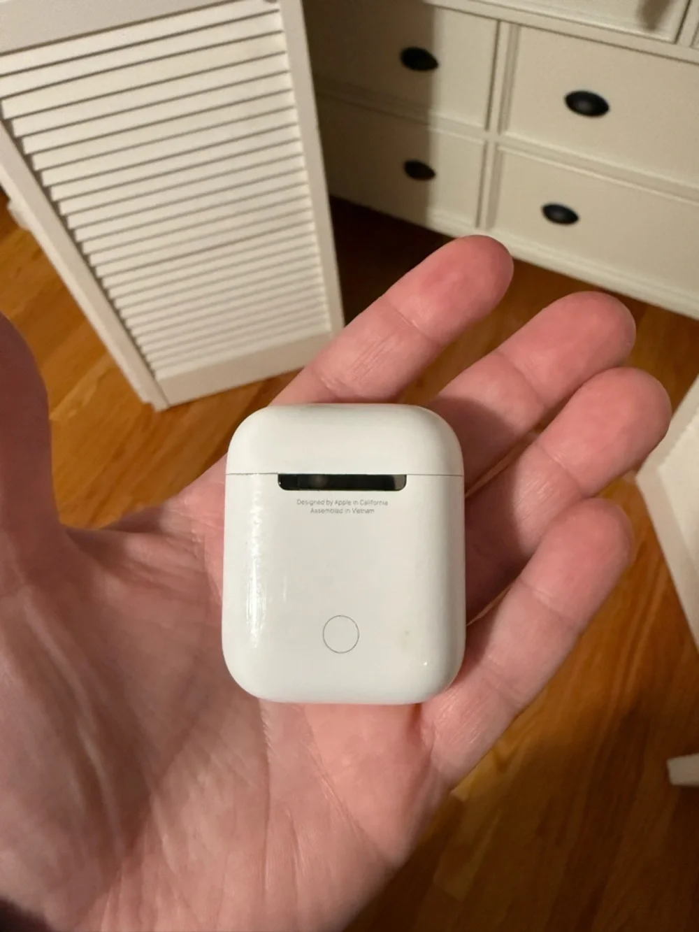 Apple Airpods (2nd Generation)